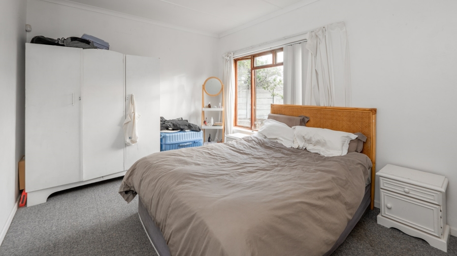 To Let 3 Bedroom Property for Rent in Struisbaai Western Cape
